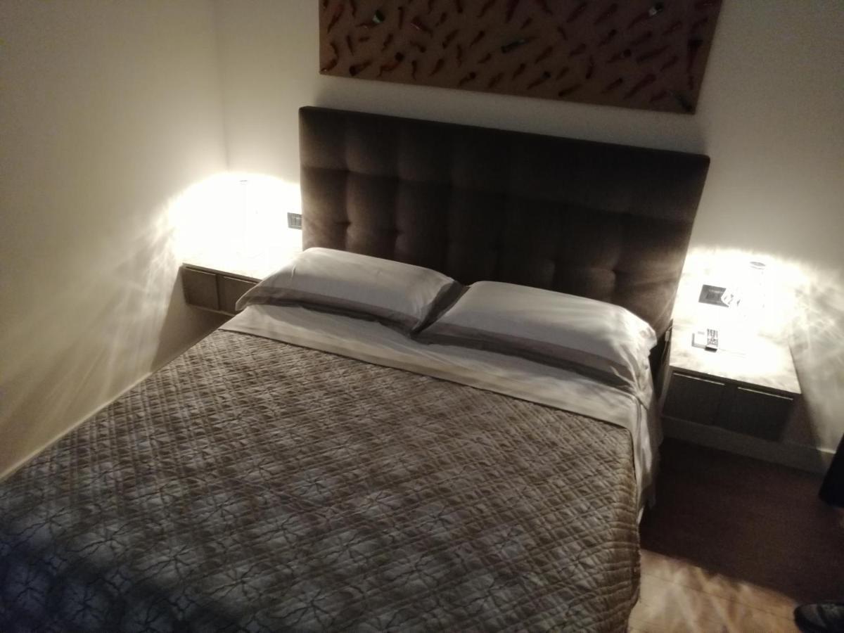 Fafgrandsuitenapoli Naples