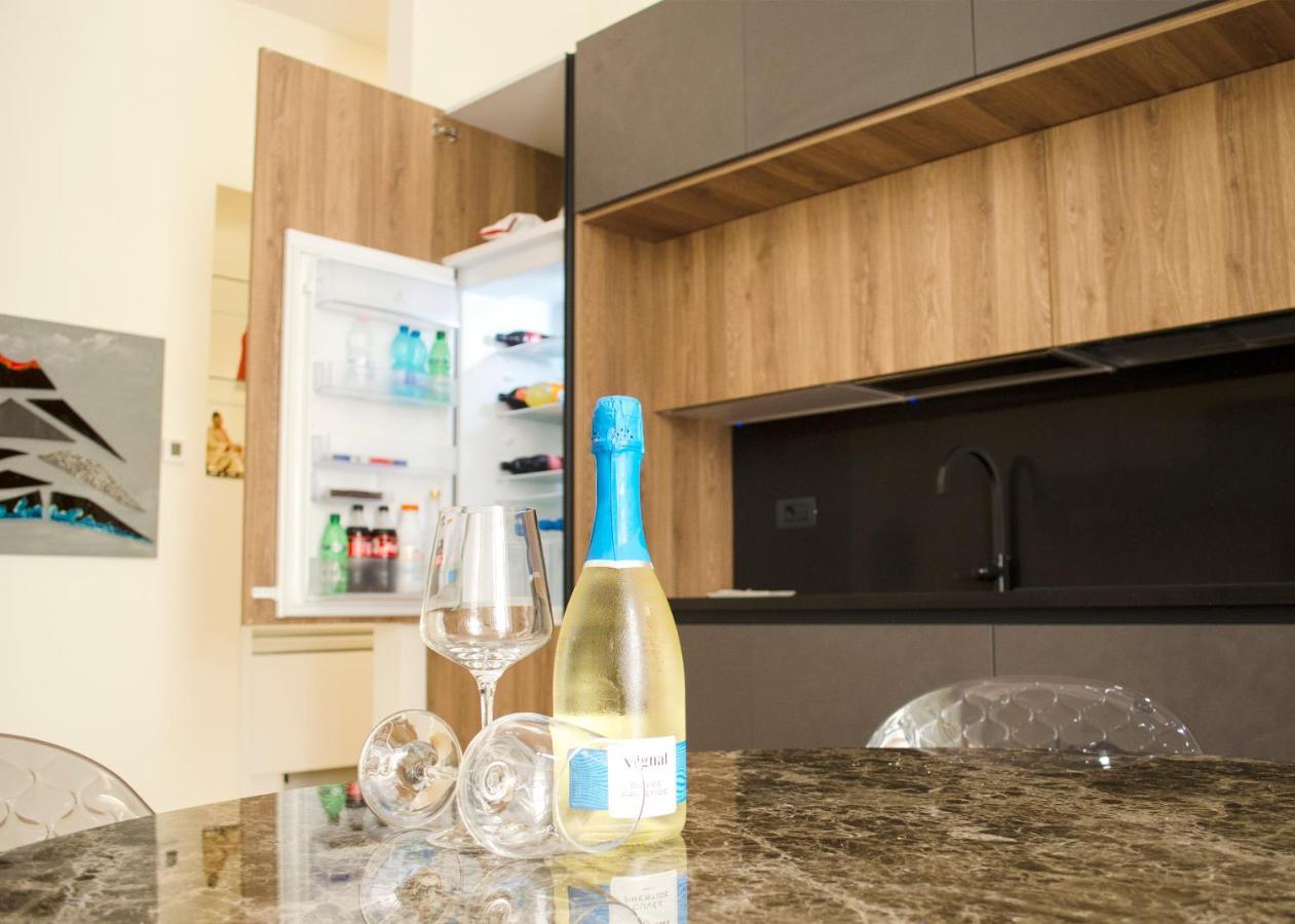 Fafgrandsuitenapoli Holiday home